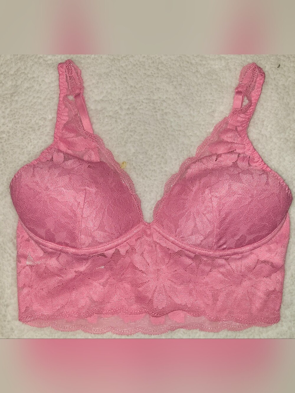 PINK VICTORIA'S SECRET LIGHTLY LINE PLUNGE BRALETTE BRA IN PINK SMALL
